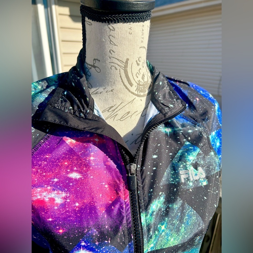 Fila Sport Galaxy Running Windbreaker Jacket Women’s EUC!​​ - Picture 8 of 9